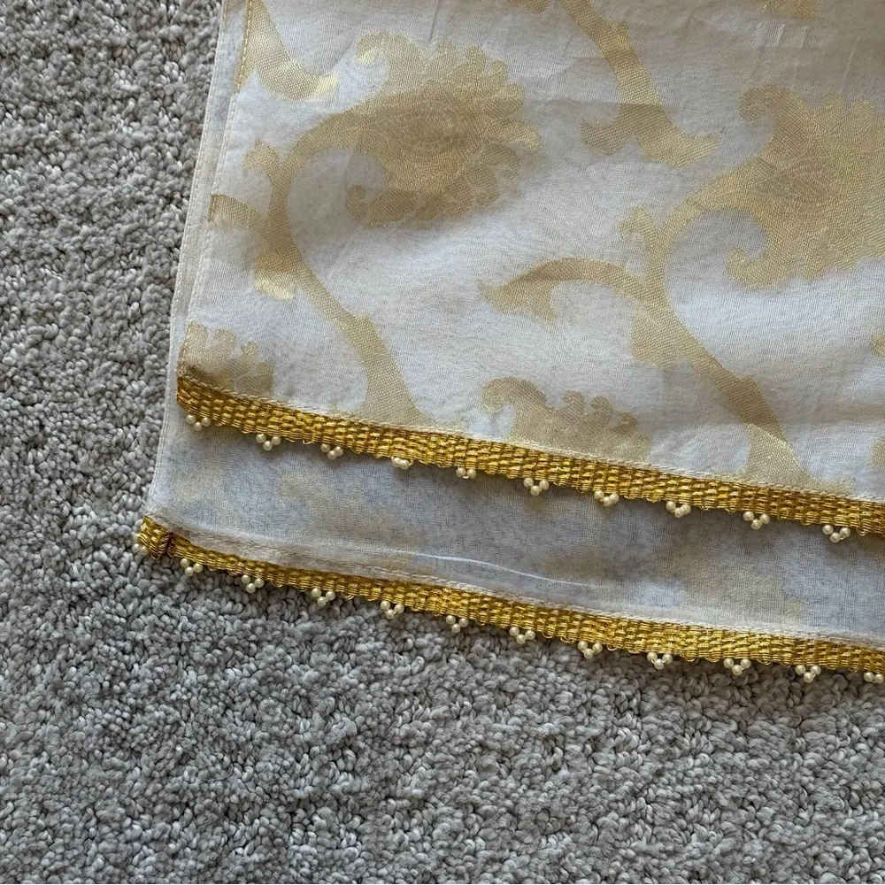 Beige Gold Silk Gauze Table Runner Glitter Beaded Metallic Sheer Gold Leaf 2x